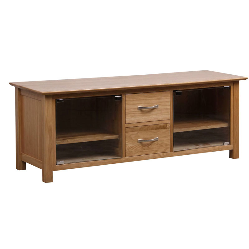 Modernong Oak Entertainment Unit