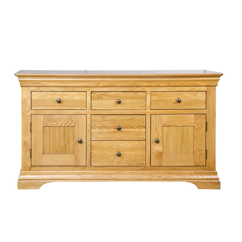 Pininturahan ang 4'6 sideboard