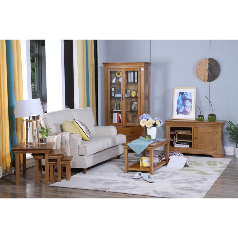 Ipininta na Wooden Living Room Set